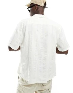 Abercrombie & Fitch Dobby Stripe Short Sleeve Shirt Relaxed Fit In White For Men -Abercrombie and Fitch Fashion Shop 206243726 4
