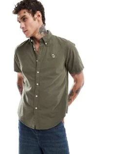 Abercrombie & Fitch Short Sleeve Elevated Icon Logo Oxford Shirt In Dark Green For Men