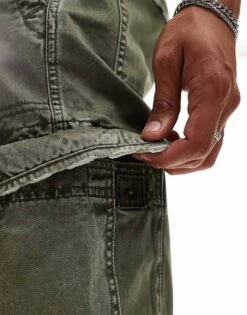 Abercrombie & Fitch Baggy Reissue Twill Cargo Trousers In Olive Green For Men -Abercrombie and Fitch Fashion Shop 206939224 4