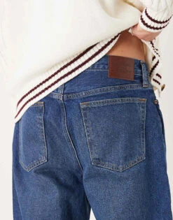 Abercrombie & Fitch Loose Vintage Wash Jeans In Dark Wash For Men -Abercrombie and Fitch Fashion Shop 206940260 4