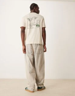 Abercrombie & Fitch Luxe Holiday Back Print T-shirt In Beige For Men -Abercrombie and Fitch Fashion Shop 207327080 3