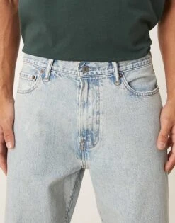 Abercrombie & Fitch Lightweight Loose Fit Jeans In Light Wash For Men -Abercrombie and Fitch Fashion Shop 207328016 5