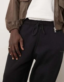 Abercrombie & Fitch Drawstring Cuffed Joggers In Black For Men -Abercrombie and Fitch Fashion Shop 207840716 4