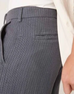 Abercrombie & Fitch Tailored Linen Blend Baggy Trousers In Pinstripe Grey For Men -Abercrombie and Fitch Fashion Shop 207840910 4