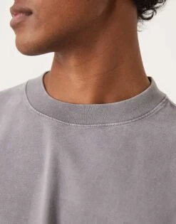 Abercrombie & Fitch Premium Cropped T-shirt In Grey Wash For Men -Abercrombie and Fitch Fashion Shop 207886182 3