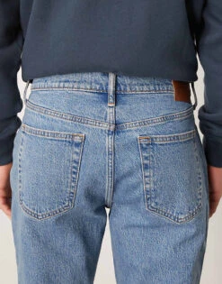 Abercrombie & Fitch Straight Leg Jean In Blue Wash For Men Medium -Abercrombie and Fitch Fashion Shop 207886238 4