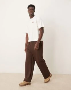 Abercrombie & Fitch Cropped Motif Back Print T-shirt In White For Men Cannoli Cream -Abercrombie and Fitch Fashion Shop 207886315 4