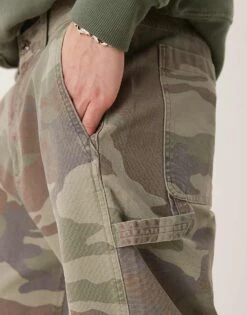 Abercrombie & Fitch Baggy Carpenter Trouser In Camo Print For Men -Abercrombie and Fitch Fashion Shop 207886320 5